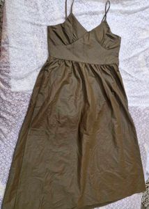 Olive Green Spaghetti Strap Midi Dress