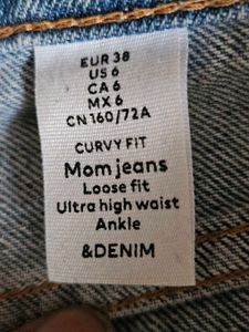 Mom loose fitted Jeans
