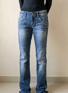 Classic Blue Flare Jeans | Y2K Low Waisted