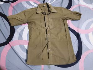 Men's Short Sleeve Button-Up Shirt