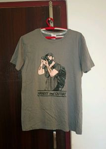4 Tees