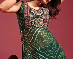 green bandhani kurti