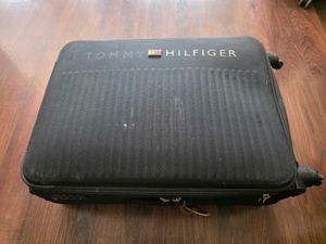 Tommy Hilfiger Suitcase Soft Top Large Size