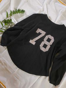 Black Sweatshirt