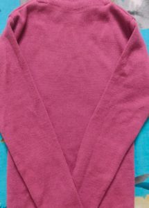 Woolen Stretchable Sweter For Girls