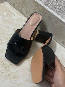 Stylish Black Block Heel Sandals