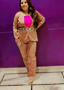 Beautiful Blazer N Crop Top And Pant Without Belt