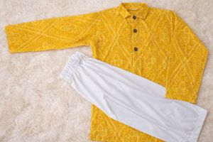 Yellow Bandhani Print Kurta with White Pants