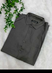 Men's Dark Grey Button-Up Shirt