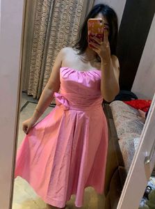 Chic Pink Strapless Bow Dress