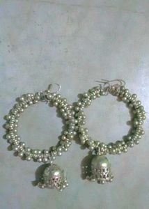 Earings