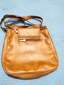 👝UNIQUE SLINGBAG PREMIUM