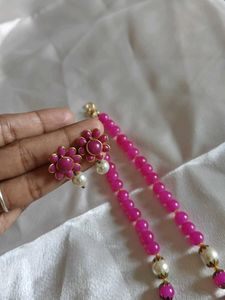 Elegant Pink Beaded Necklace Set
