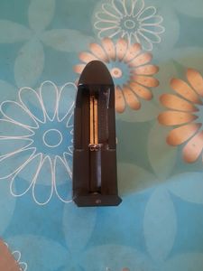 Alkaline Batteries Charger
