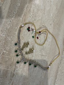 Ad Emerald Necklace Set