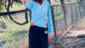 Light Blue Fly Emirates Long Sleeve T-Shirt