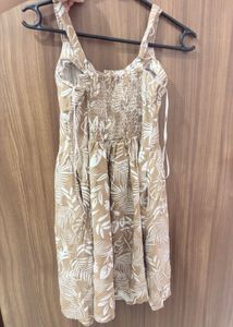 Tan Leaf Print Button-Front Dress cute