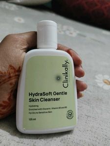Clinikally HydraSoft Gentle Skin Cleanser