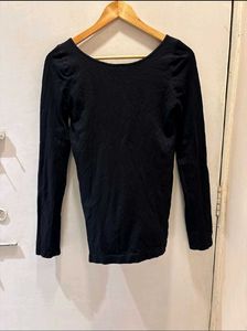 Classic Black stretchable Top