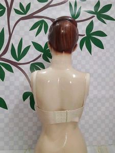(700)Nude Push-Up Bra