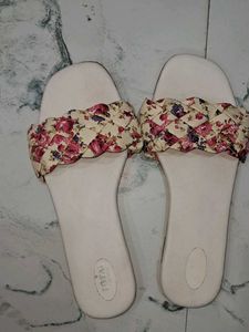 casual footwear