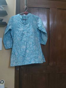 Beautiful Blue Floral Kurta