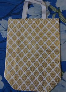 Reusable Heavy Duty Waterproof Shopping/Gift Bags (Pack Of 1)