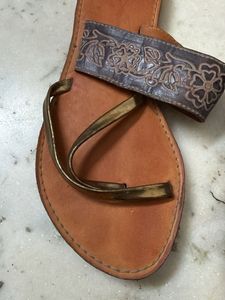 Stylish Brown &amp; Gold Flat Sandals