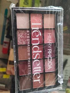 HILARY RHODA Trendsetter Eyeshadow Palette