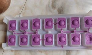 Ice Cube Tray with Lids
