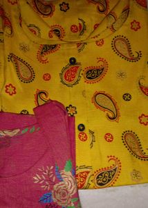 Assorted Women's Kurtas Set
