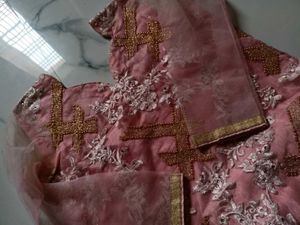 Elegant Pink Embroidered Kurta Set