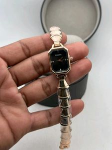 CHANEL*❣️🔸 *LADIES WATCH*🔸 *GOOD QUALITY*