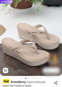 DressBerry Platform Heels