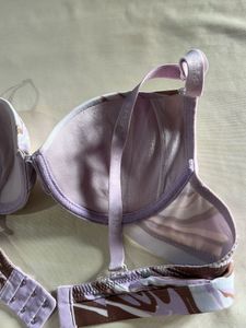 Stylish Bra with Marble Print