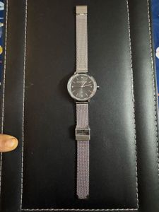 Elegant Silver Mesh Strap Watch