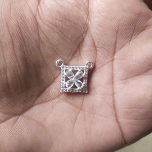 Silver Sparkling Square Flower Pendant/mangalsutra