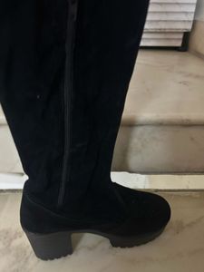 Chic Black Boots