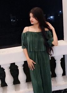 Elegant Green Pleated Jumpsuit