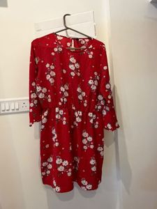 h &amp; m Red Floral Print Mini Dress