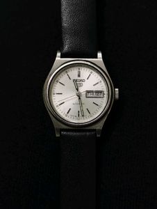 Seiko 5 Automatic Watch ⌚