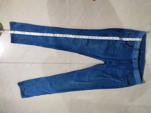 Ladies Jeans 👖 34 Waist Size