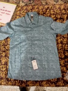 Patterned Grey Shirt