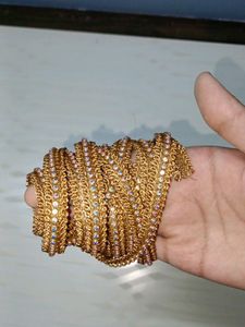 NEW LACE GOLDEN WITH STONES