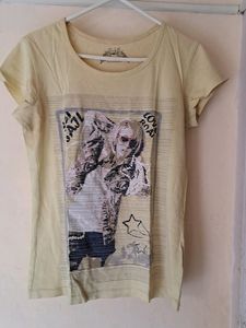 💥Sale💥 Pick Any 3 Tops For Rs 80 Each