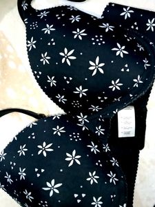 Cute Black Floral Print Bra