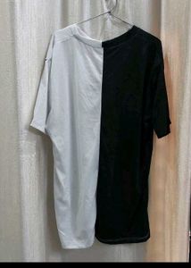 Split Black &amp; White Butterfly T-Shirt Xxl size 🩷
