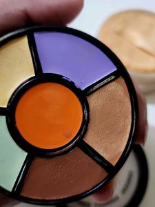 FREE Curler COMBO Concealer and Setting Powder