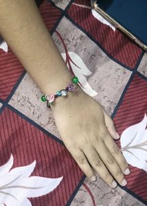 Floral Beaded Bracelet