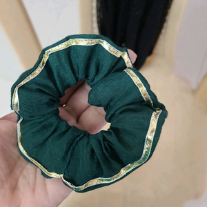 Combo of 3(2 beautiful scrunchies &amp; 1 net duppata)